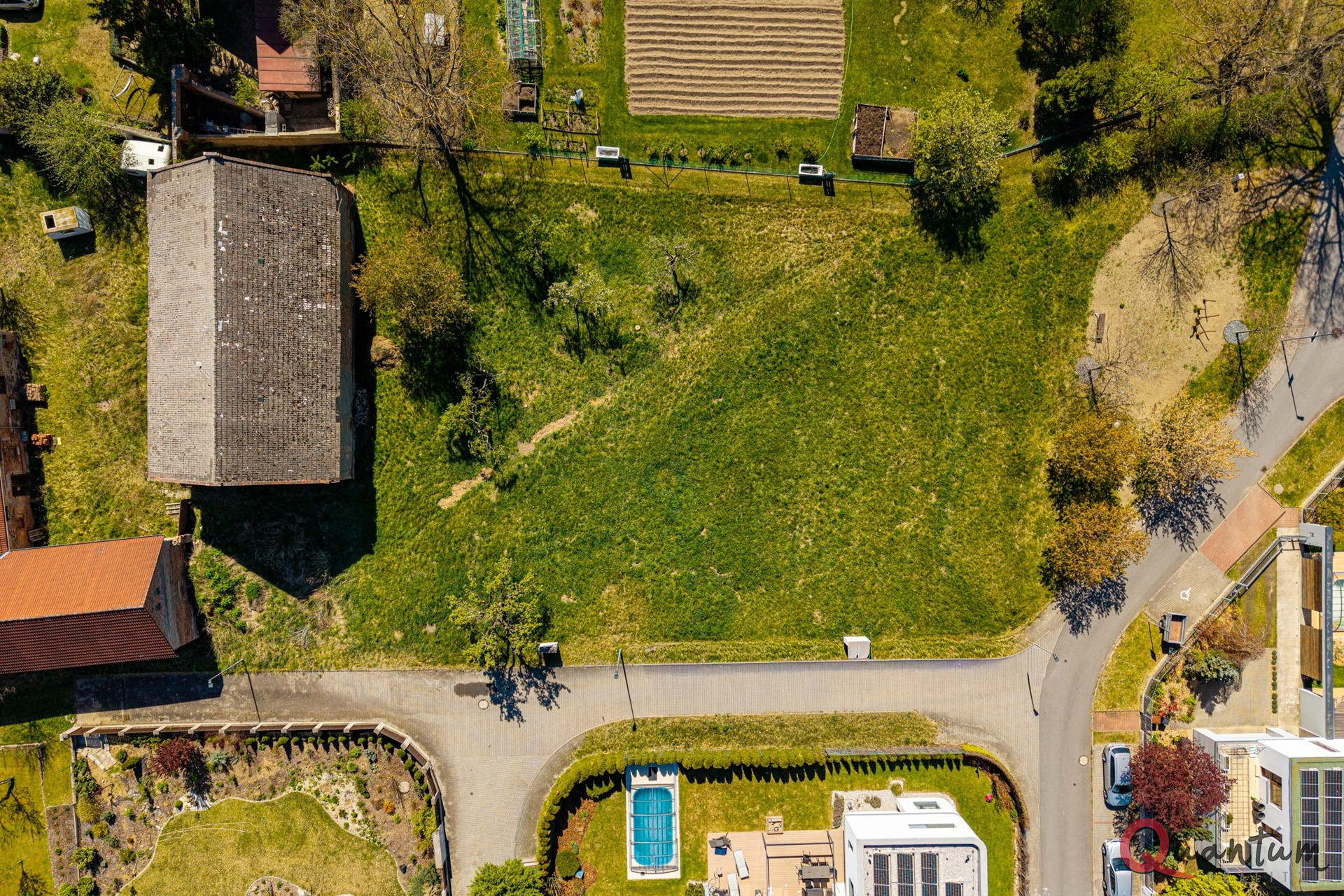 Prodej stavebního pozemku 908 m², Praha-Křeslice