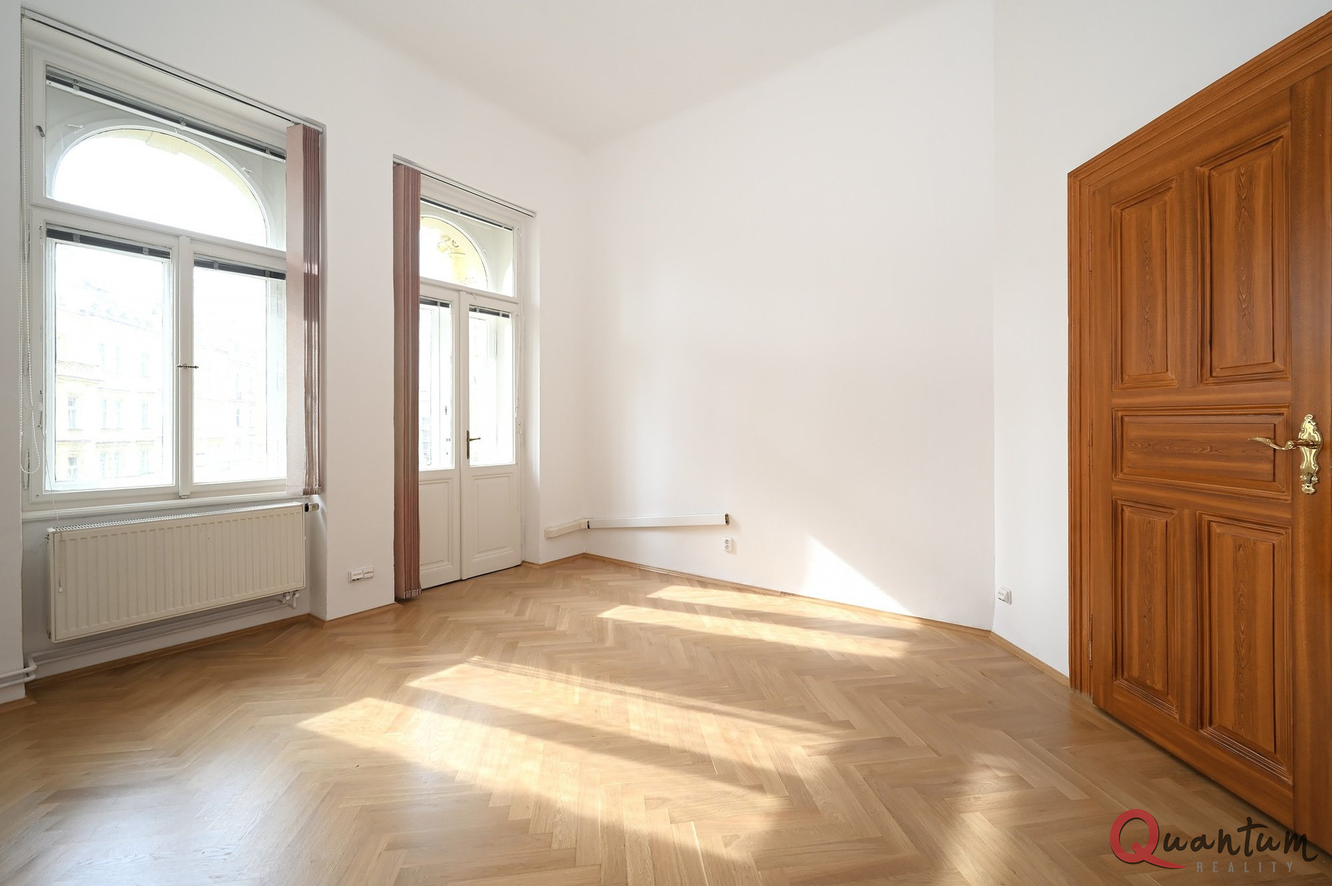 Reprezentativní kanceláře 146 m², Praha 7 Letná – Strossmayerovo nám.