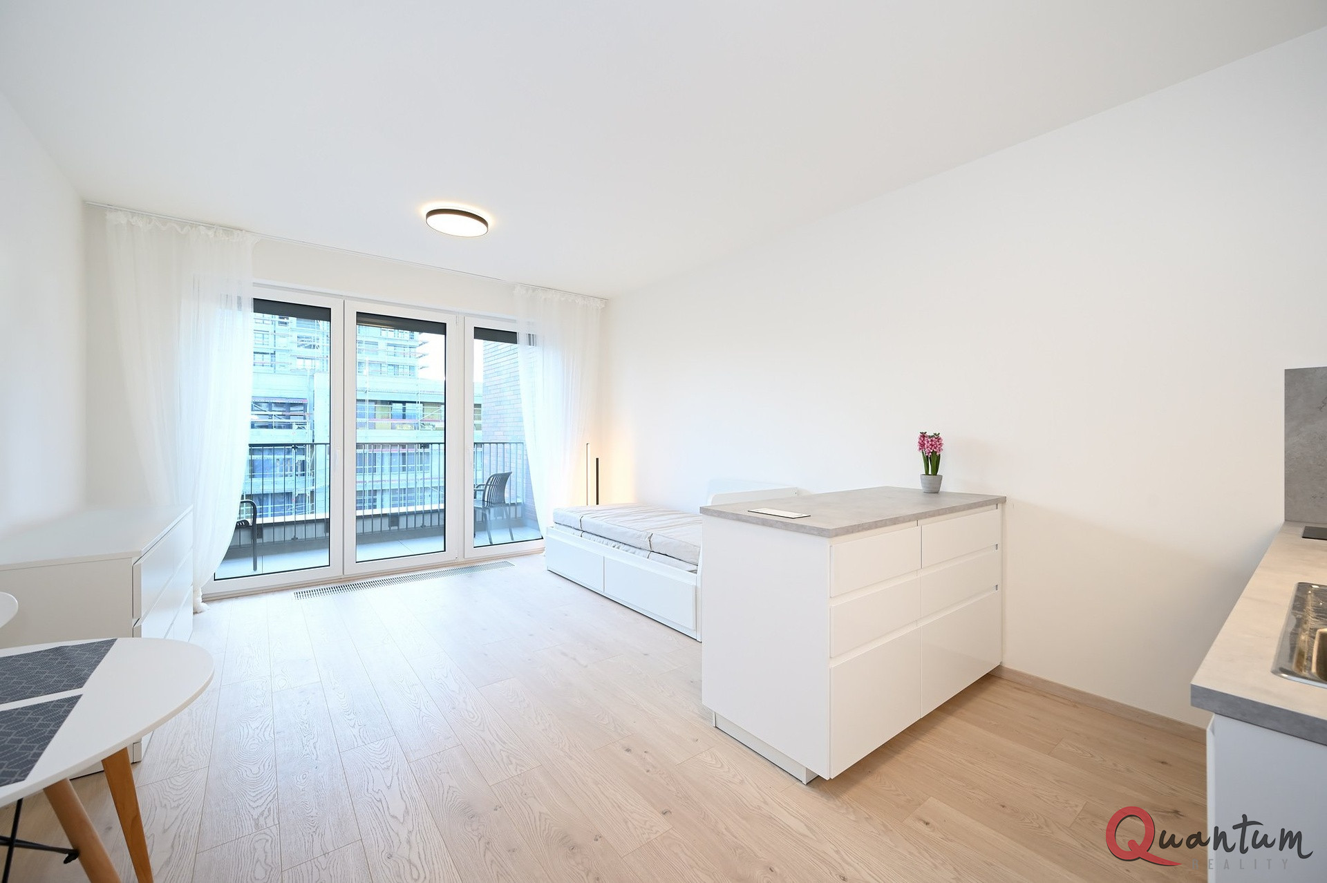 Pronájem nového bytu 1+kk, 33m2/B, Poděbradská, Praha 9 – Hloubětín