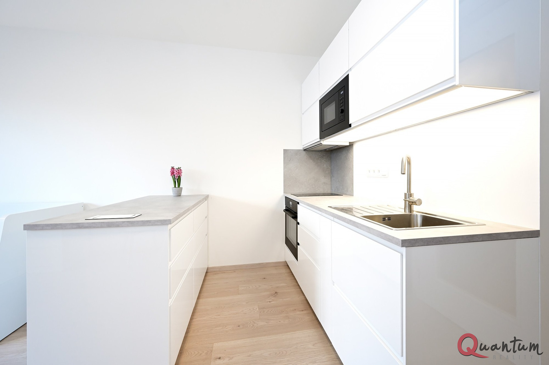 Pronájem nového bytu 1+kk, 33m2/B, Poděbradská, Praha 9 – Hloubětín