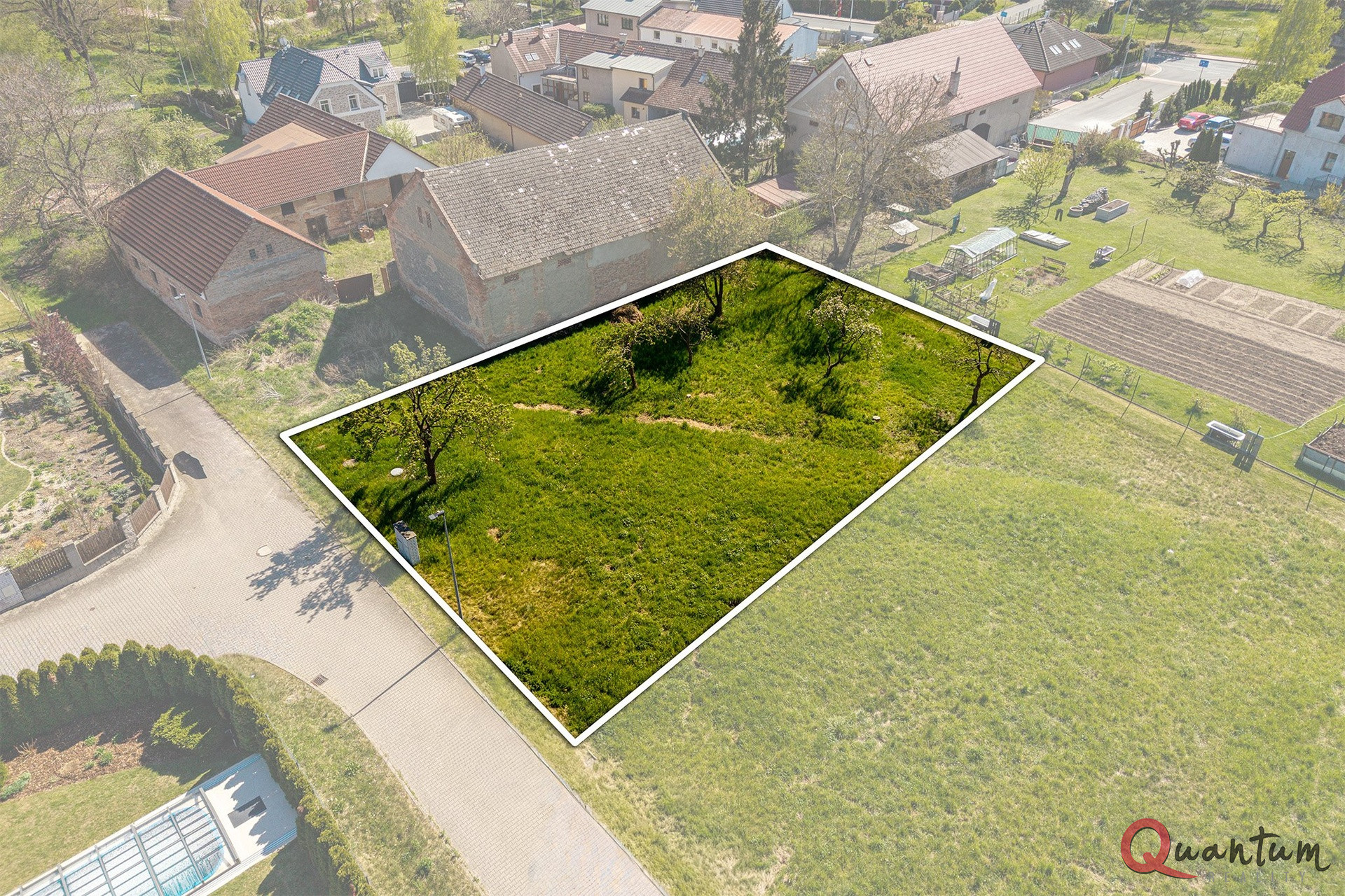 Prodej stavebního pozemku 908 m², Praha-Křeslice