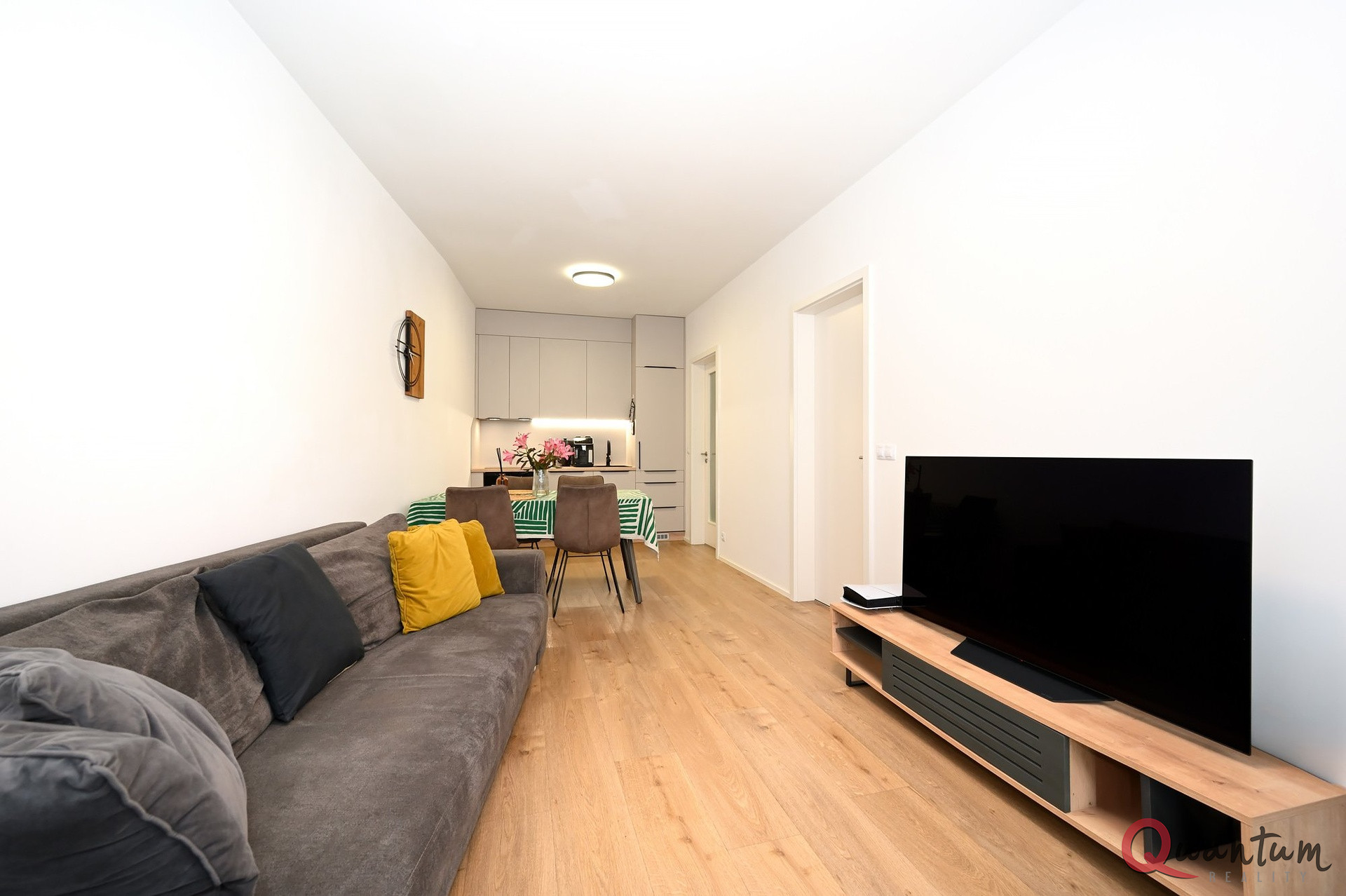 Pronájem zařízeného bytu 2+kk, 47 m², Michelská, Praha 4 – Michle