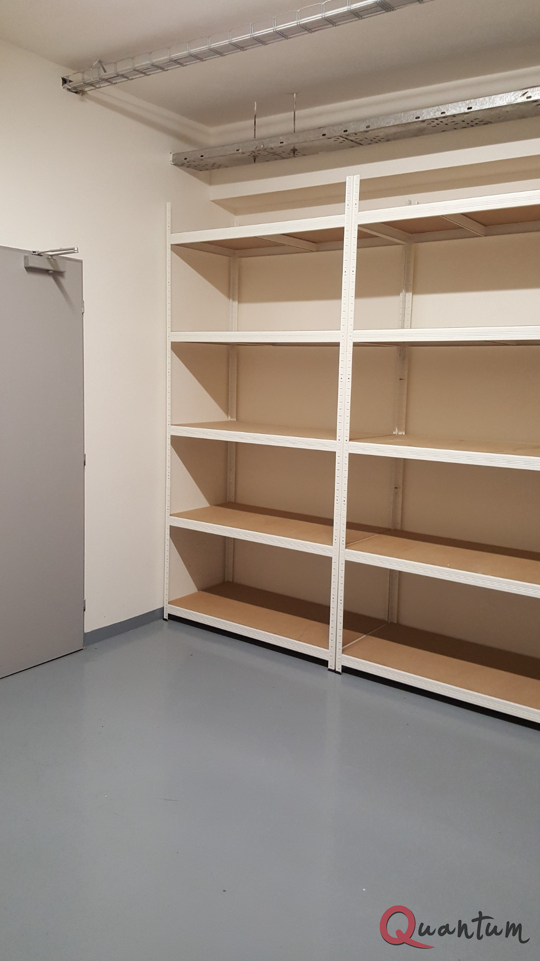 Exkluzivně: Pronájem skladového prostoru 12,1 m², metro Skalka, Praha 10 – Strašnice
