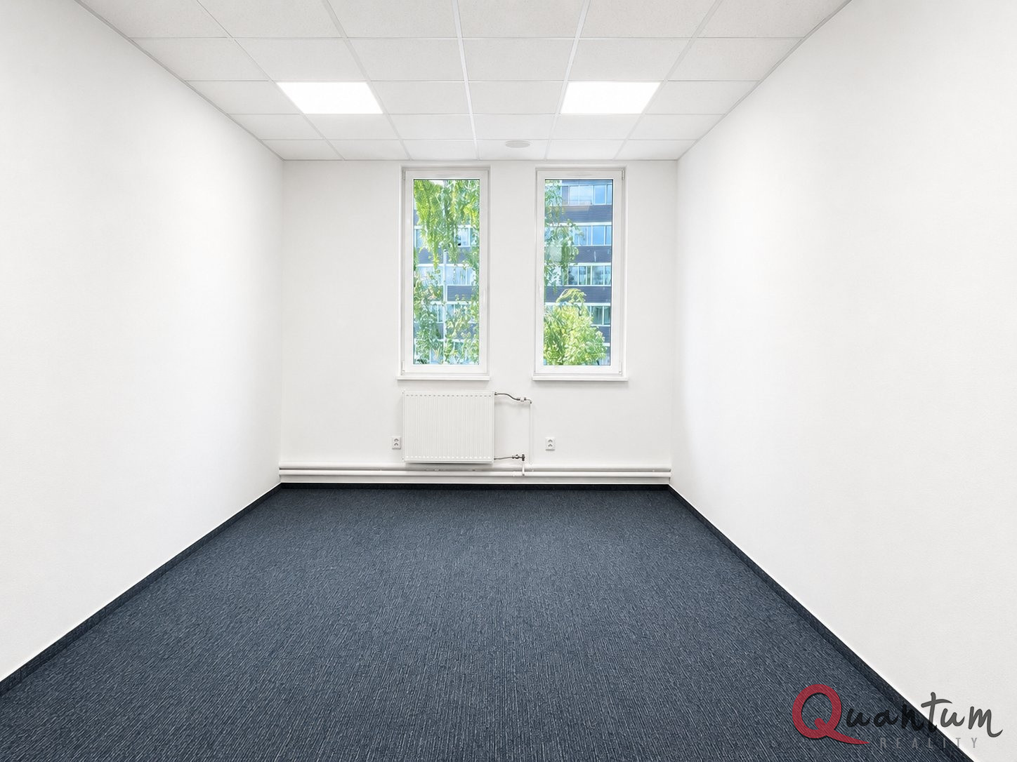 Pronájem nově zrekonstruované kanceláře 18m2  s parkováním | Praha 5 – Radlická