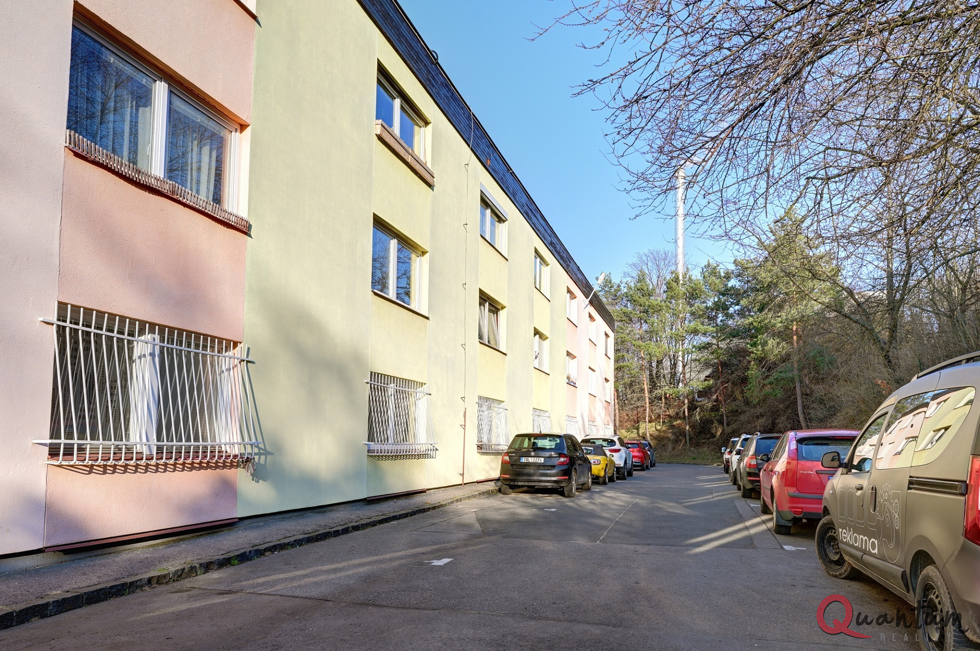 Pronájem bytu 1+kk, 33 m² – Houdova, Praha 5 – Košíře