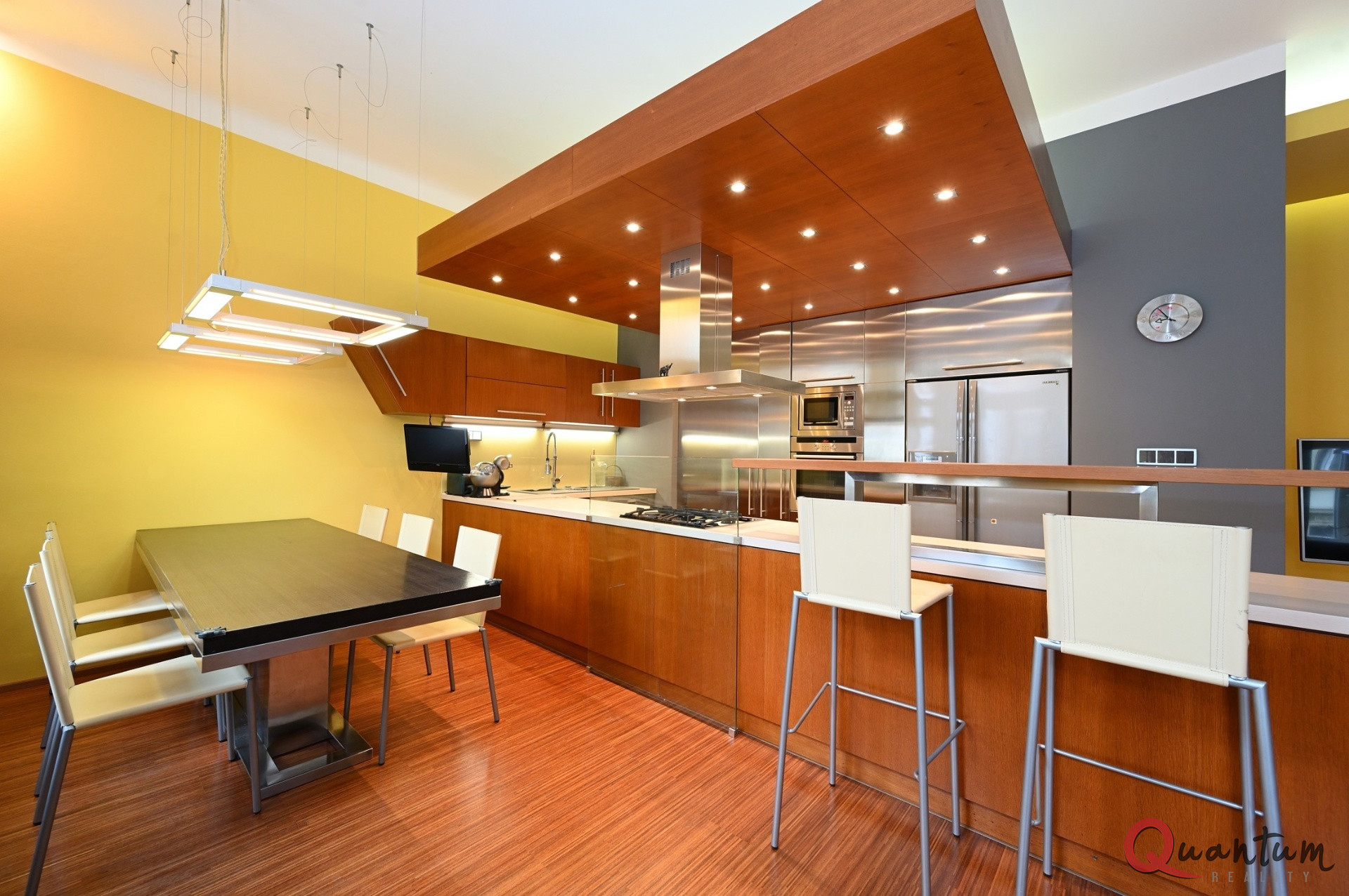 Pronájem prostorného bytu 3+kk, 100 m² – Praha 2 – Vinohrady