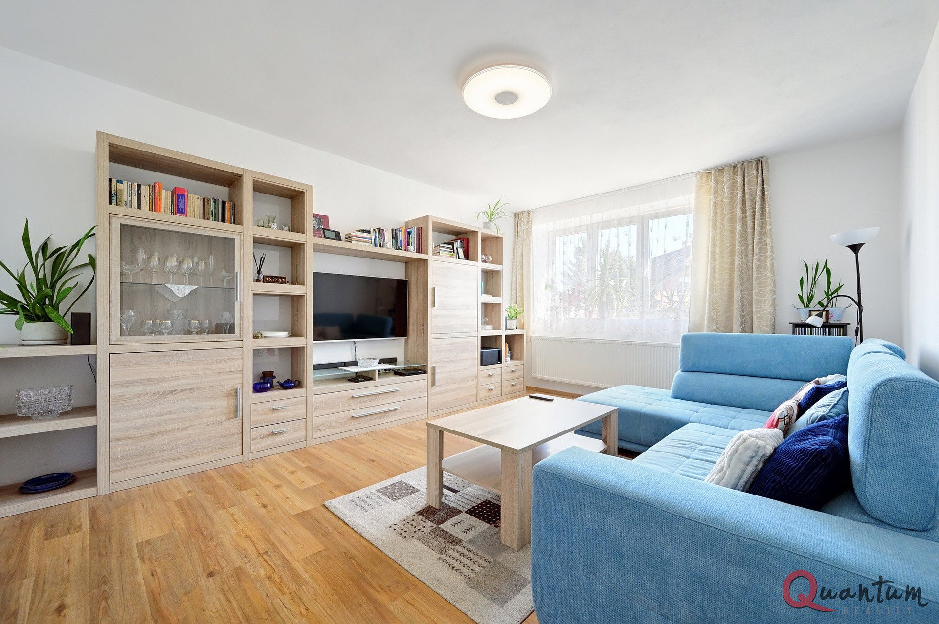 Rodinný dům po rekonstrukci, celkové plochy 250 m² na pozemku 1 350 m², Dlouhá, Mratín