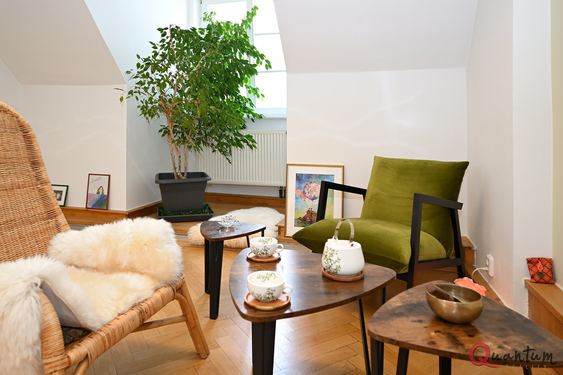 Pronájem reprezentativní kanceláře 28,4 m2, Loretánské náměstí, Praha 1 – Hradčany