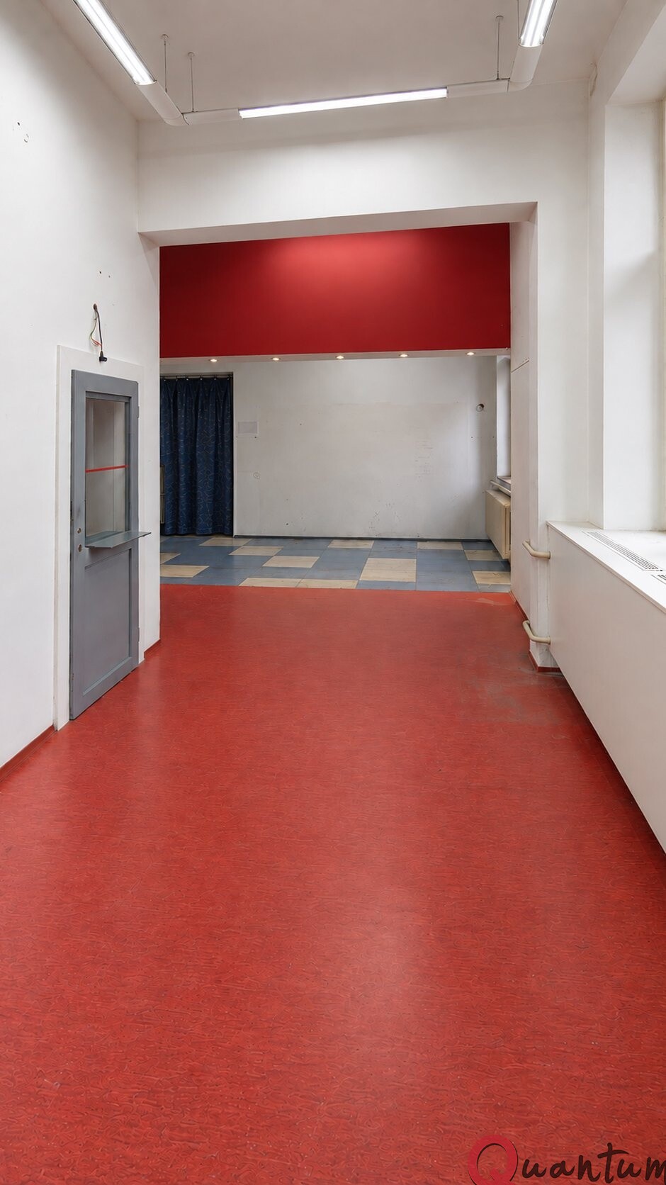Variabilní prostor ke komerčnímu využití, který čeká na nový koncept | 150 m² v srdci R&hellip;