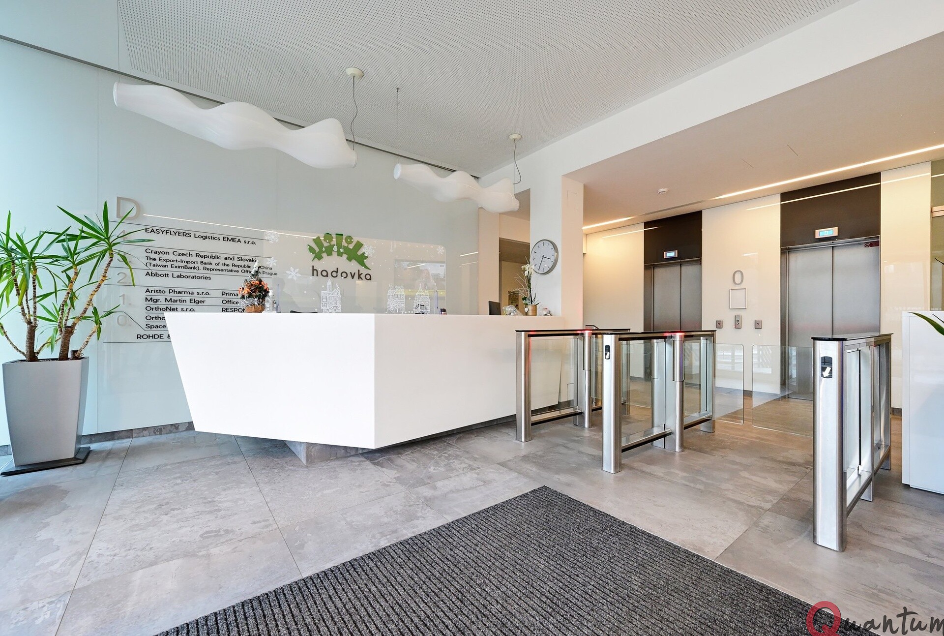 Moderní vybavené kanceláře k pronájmu – 503 m2, Hadovka Office Park, Praha 6, Evropská